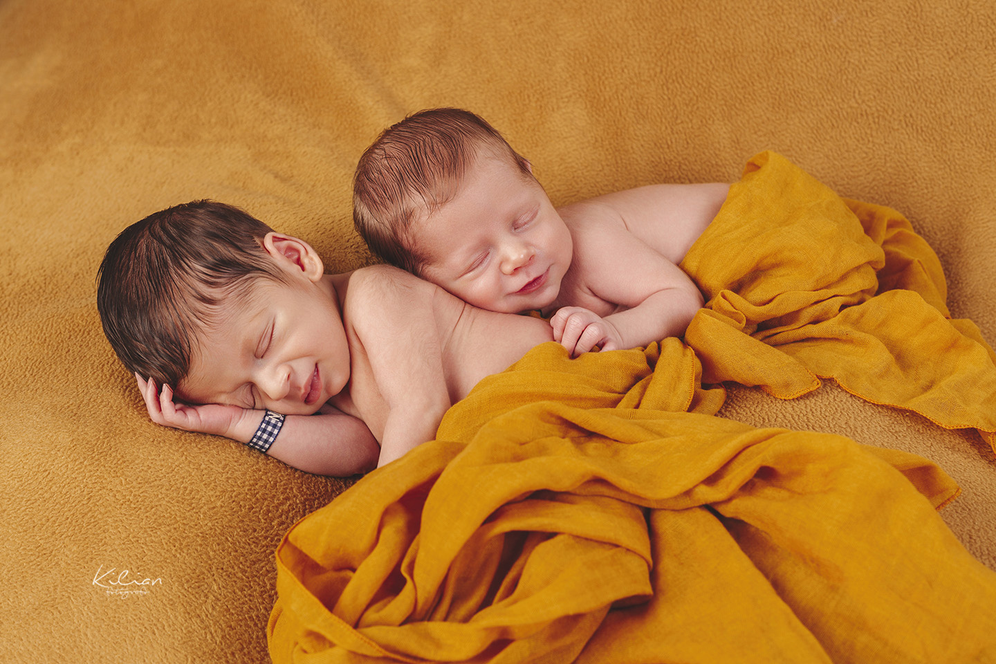fotógrafo fotografía estudio reportaje sesión newborn social Lugo Galicia